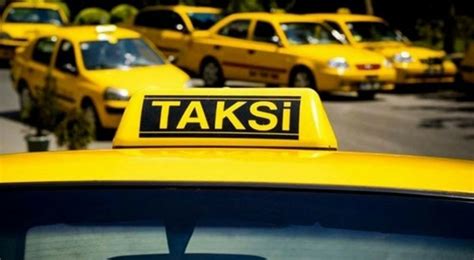 İ­s­t­a­n­b­u­l­ ­t­a­k­s­i­l­e­r­i­n­i­n­ ­t­e­p­e­ ­l­a­m­b­a­l­a­r­ı­n­a­ ­s­e­n­s­ö­r­l­e­r­ ­g­e­l­i­y­o­r­